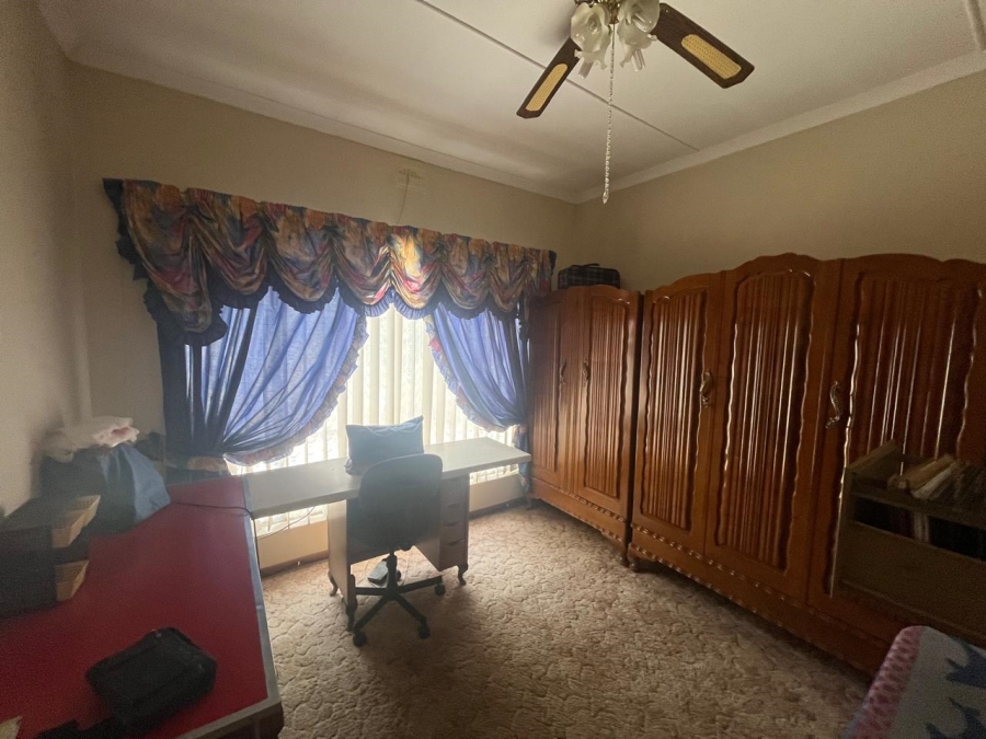 4 Bedroom Property for Sale in Odendaalsrus Free State